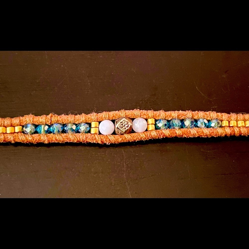 Chan Luu Handmade Aqua Crystal / Gold / Silver / White Beaded Leather Bracelet.